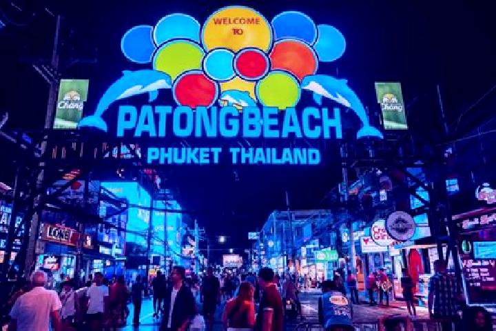 Sadie, 33 — Escort in Patong, Thailand