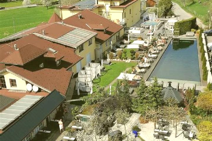 Sadie, 33 — Escort in Sankt Georgen im Attergau, Austria