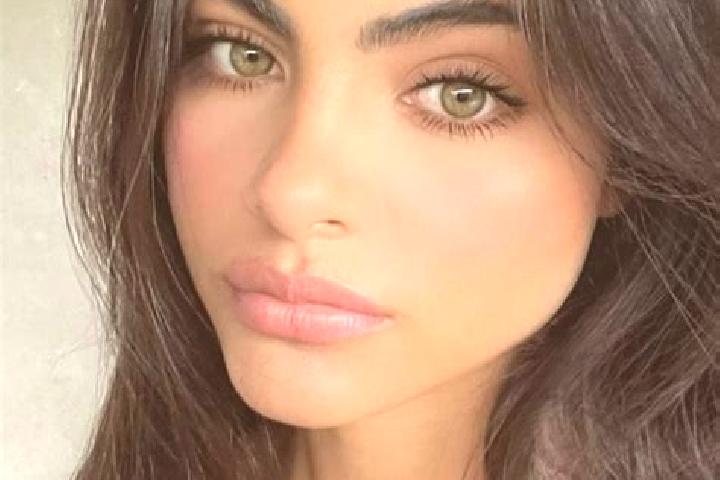 Sadie, 34, a black green-eyed indian companion based in Dongda. Offering Overnight, Girlfriend Experience, Duos, Deep French Kissing. Available for incall an...
