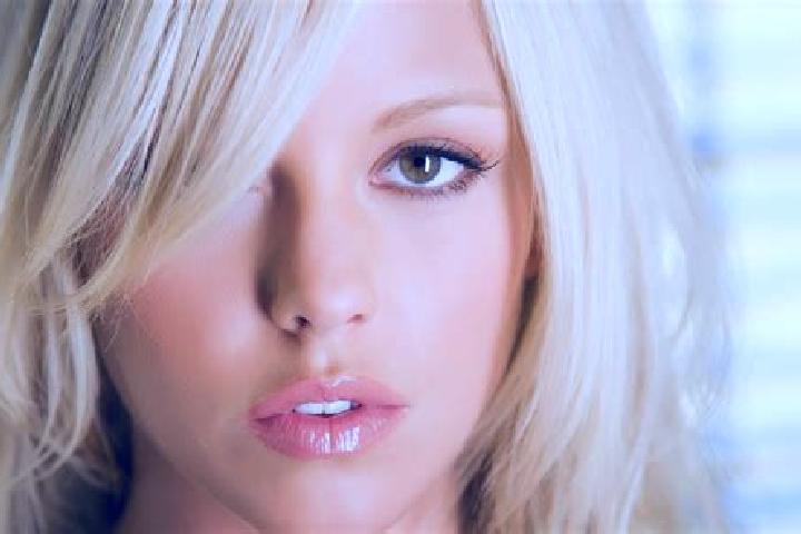 Sadie, 34, a blonde brown-eyed indian companion based in Bandakanyi-Sokoura. Offering BDSM, Domination, A-Level, Dinner Date. Available for incall and outcal...