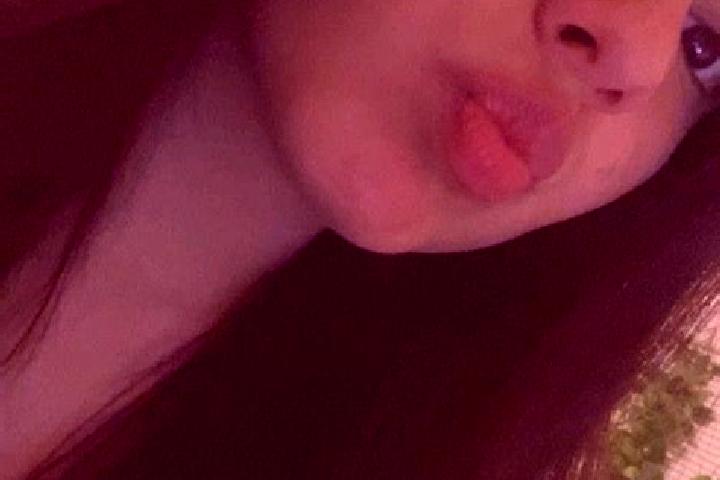 Sadie, 34, a brunette brown-eyed latina companion based in Santa Maria do Cambuca. Offering BDSM, Couples, 69, Party Girl, Prostate Massage. Available for in...