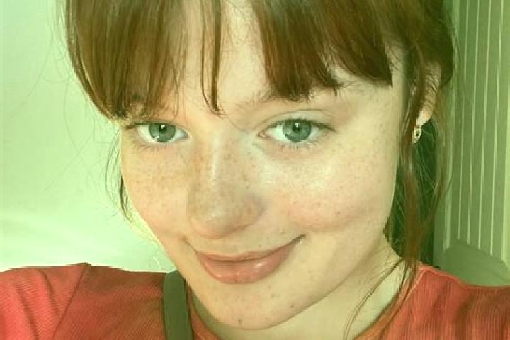 Sadie, 34, a red grey-eyed caribbean companion based in Bang Pahan. Offering Erotic Massage, Roleplay, Travel Companion, OWO. Available for incall and outcal...