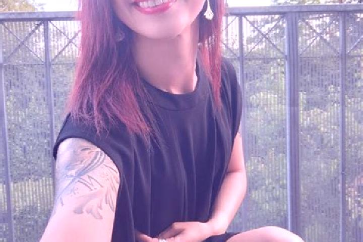Sadie, 34 — Escort in Aigrefeuille, France
