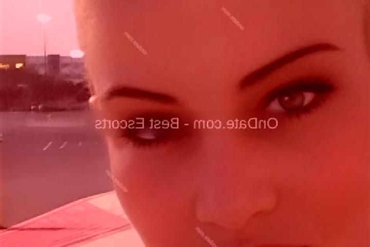 Sadie, 34 — Escort in Rizovouni, Greece