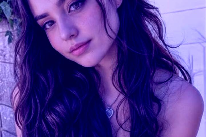 Sadie, 35, a brunette hazel-eyed asian companion based in Rivadavia. Offering Prostate Massage, OWO, Party Girl, Striptease. Available for incall and outcall...