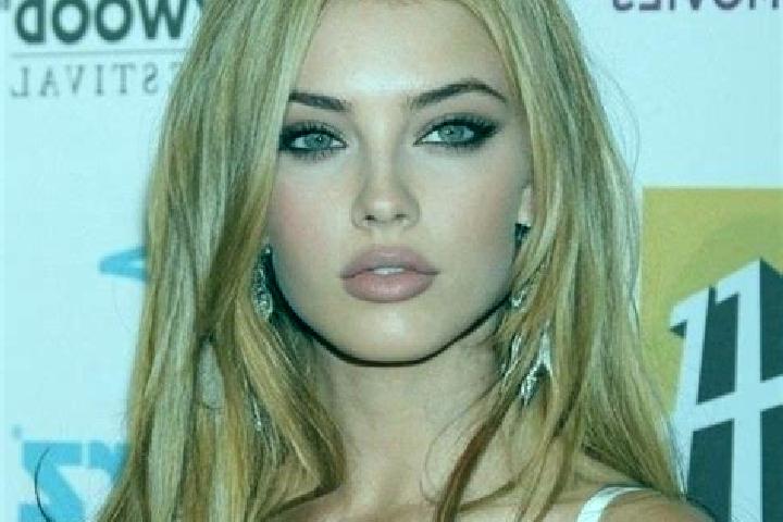 Sadie, 35, a dark blonde hazel-eyed caucasian companion based in Venette. Offering Party Girl, Couples, Tantra. Available for incall and outcall, day and eve...