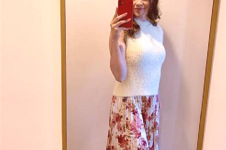 Sadie, 35 — Escort in Chekhov, Russia