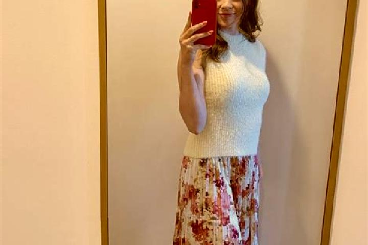 Sadie, 35 — Escort in Cusset, France