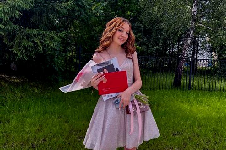 Sadie, 35 — Escort in Mikhnevo, Russia