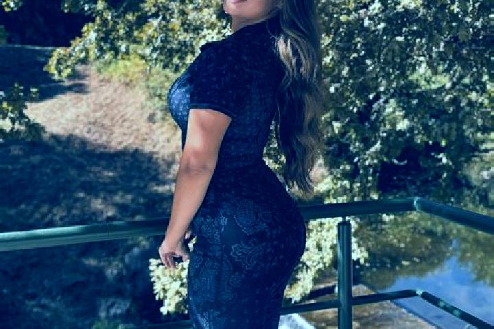 Sadie, 35 — Escort in Oliveira, Brazil