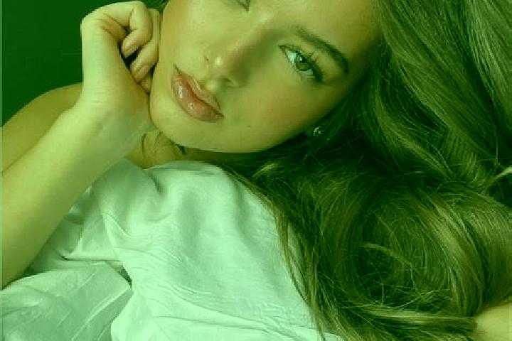 Sadie, 36, a brunette hazel-eyed latina companion based in Shigang. Offering BDSM, A-Level, Duos. Available for incall and outcall, overnight bookings availa...