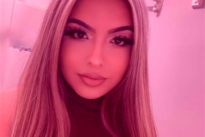 Sadie, 36, a chestnut blue-eyed mixed companion based in Khargone. Offering Striptease, Massage, Deep French Kissing, Overnight, Fetish. Available for incall...