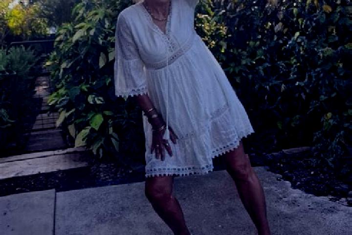 Sadie, 36 — Escort in Bonnay, France