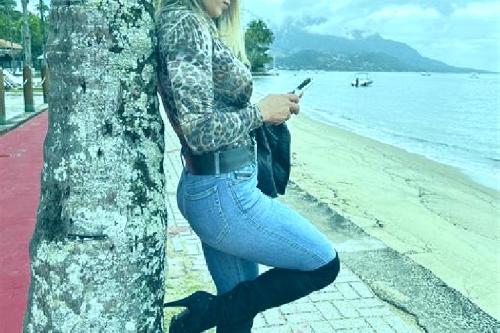 Sadie, 36 — Escort in Campos Sales, Brazil