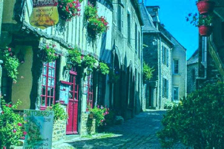 Sadie, 36 — Escort in Dol-de-Bretagne, France