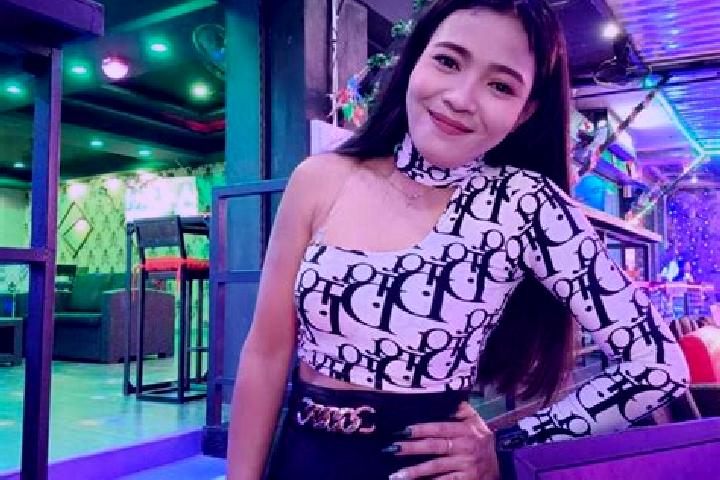 Sadie, 36 — Escort in Nakhon Si Thammarat, Thailand