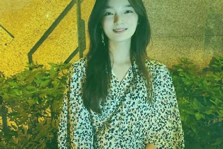 Sadie, 36 — Escort in Quanfu, China