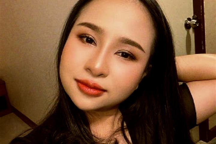 Sadie, 36 — Escort in Sasi, Indonesia