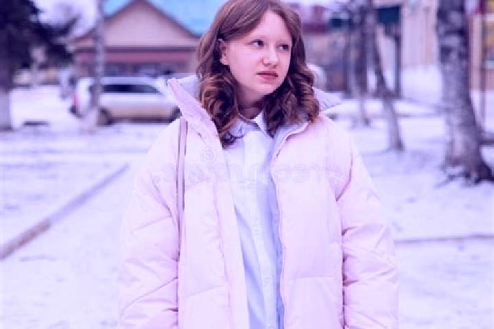 Sadie, 36 — Escort in Strelka, Russia