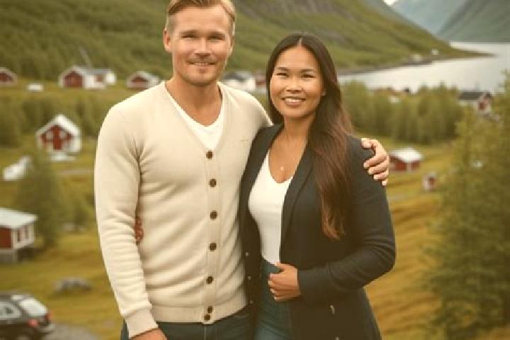 Sadie, 36 — Escort in Vestnes, Norway