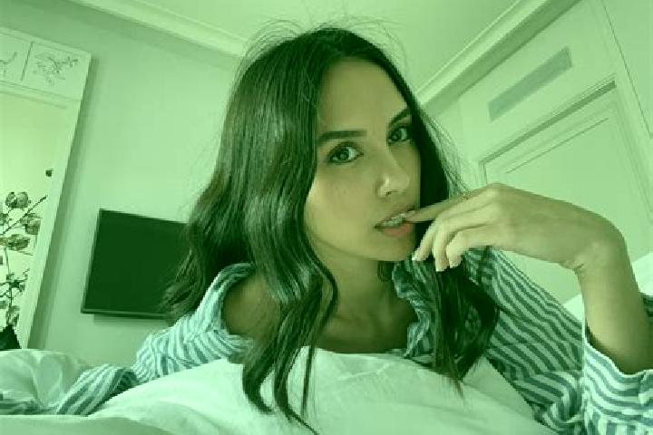 Sadie, 37, a auburn blue-eyed caucasian companion based in Dolores. Offering Travel Companion, Girlfriend Experience, Tantra, Domination. Available for incal...