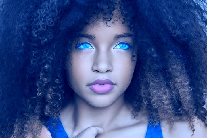 Sadie, 37, a black blue-eyed ebony companion based in Monnaie. Offering Duos, OWO, Fetish. Available for incall and outcall, day and evening dates.