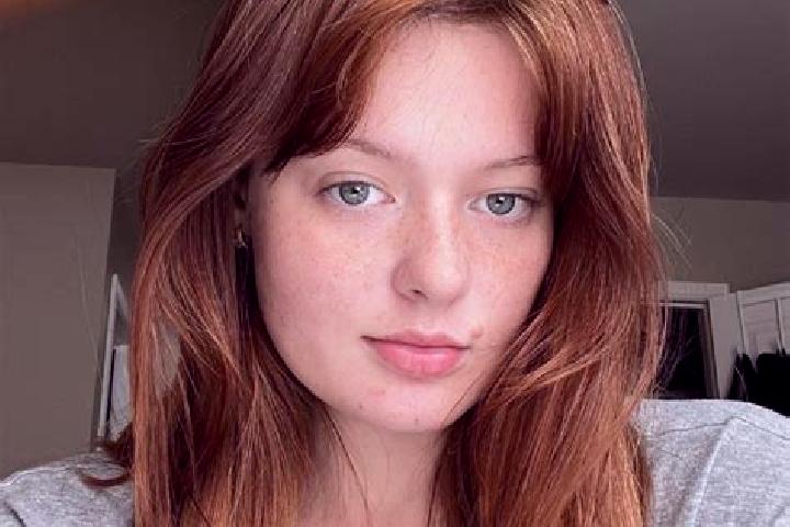 Sadie, 37, a chestnut blue-eyed caucasian companion based in Leopoldo de Bulhoes. Offering OWO, Overnight. Available for incall and outcall, overnight bookin...