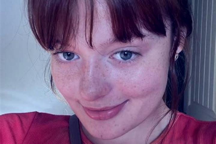 Sadie, 37, a red dark-eyed mixed companion based in Labunista. Offering Fetish, CIM, Travel Companion, 69. Available for incall and outcall, overnight bookin...