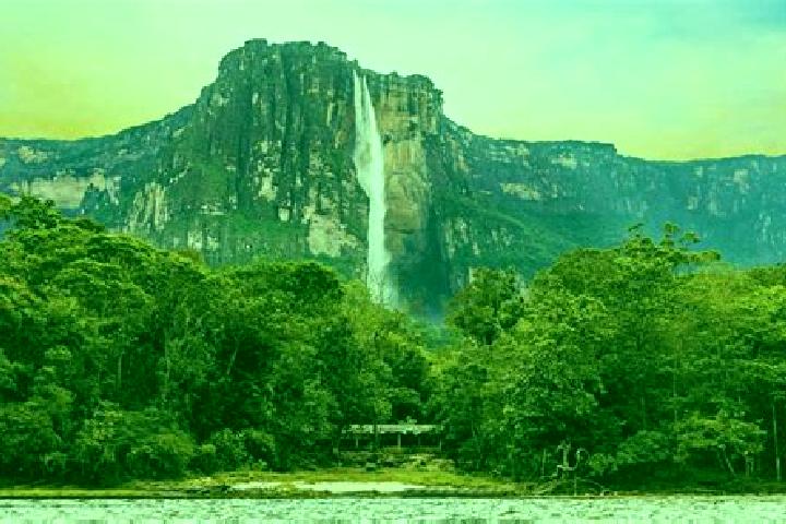 Sadie, 37 — Escort in La Sabana, Venezuela