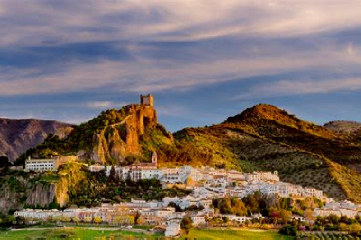 Sadie, 37 — Escort in Regumiel de la Sierra, Spain