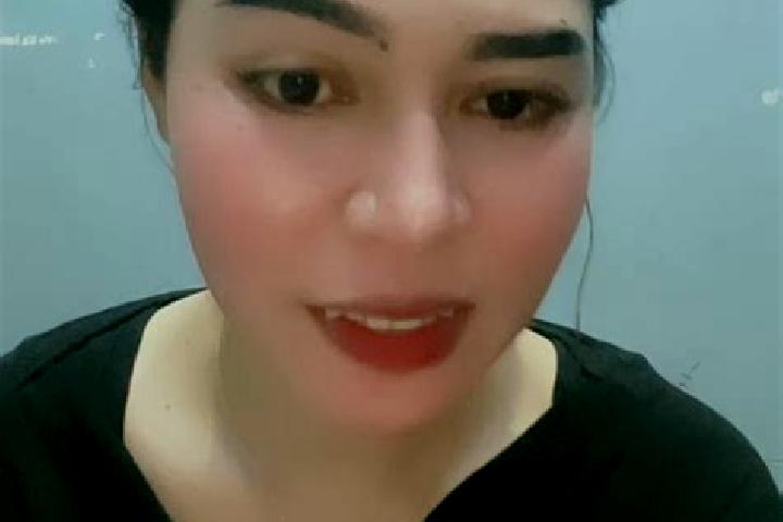 Sadie, 37 — Escort in Sape, Indonesia