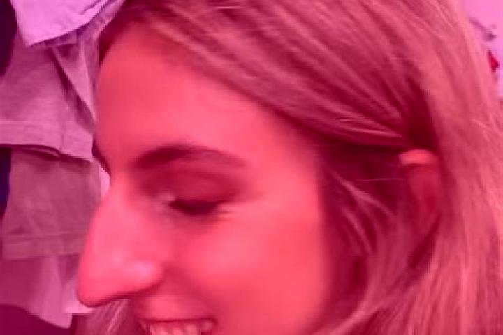 Sadie, 38, a brunette brown-eyed caucasian companion based in Sumberejo. Offering Erotic Massage, Massage, Overnight. Available for incall and outcall, overn...