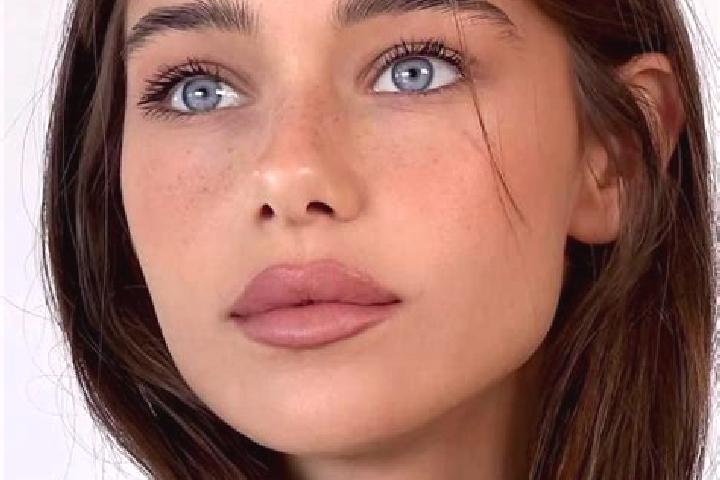 Sadie, 38, a brunette brown-eyed slavic companion based in Libode. Offering Deep French Kissing, Fetish, A-Level, Travel Companion. Available for incall and ...