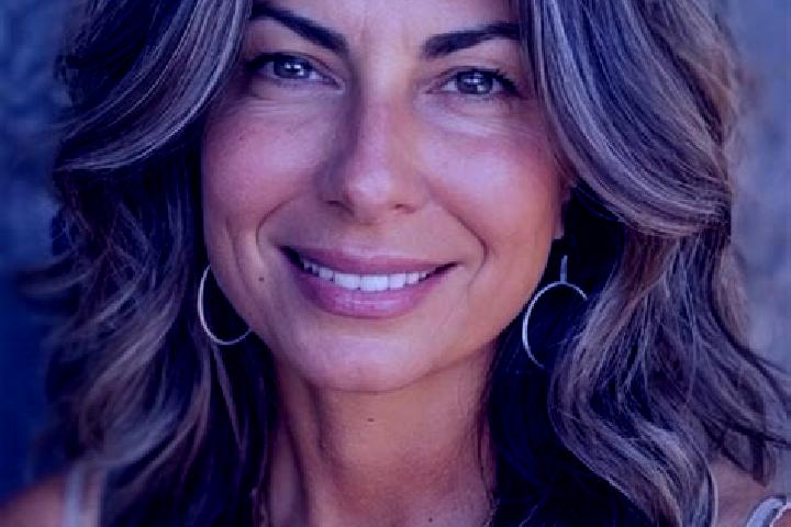 Sadie, 38, a brunette grey-eyed latina companion based in Arcot. Offering Duos, GFE, Striptease. Available for incall and outcall, day and evening dates.