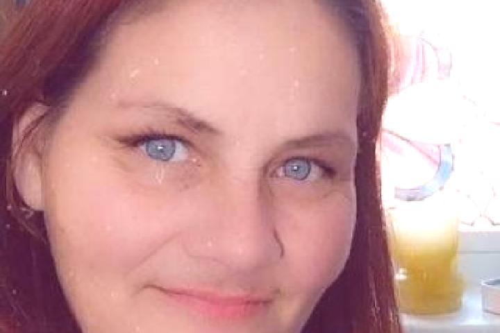 Sadie, 38, a red grey-eyed mixed companion based in Salineiro. Offering Massage, GFE, Fetish, Tantra, Girlfriend Experience. Available for incall and outcall...