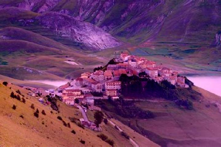 Sadie, 38 — Escort in Castelluccio Inferiore, Italy