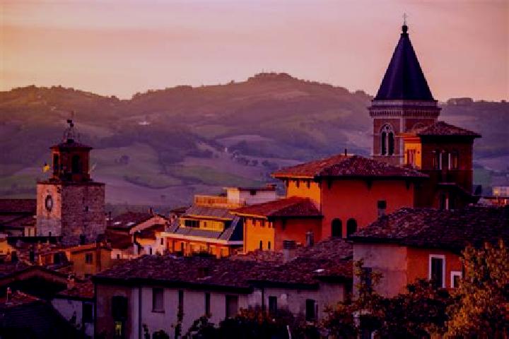Sadie, 38 — Escort in Gualdo Tadino, Italy