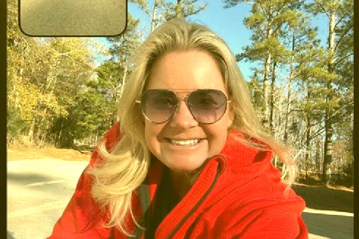Sadie, 38 — Escort in Hartwell, United States
