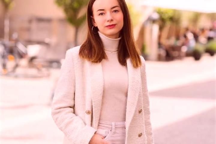 Sadie, 38 — Escort in Penzing, Austria