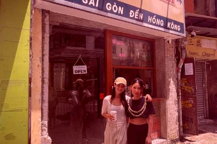 Sadie, 38 — Escort in Trung Phung, Vietnam
