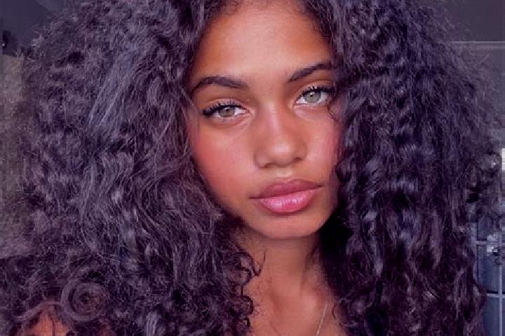 Sadie, 39, a black brown-eyed ebony companion based in Landrevarzec. Offering GFE, Roleplay, A-Level, Couples. Available for incall and outcall, day and even...