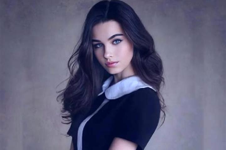 Sadie, 39, a brunette dark-eyed slavic companion based in Apta. Offering Tantra, Girlfriend Experience, GFE, OWO. Available for incall and outcall, overnight...