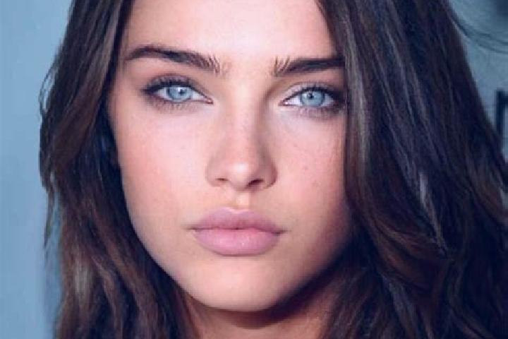 Sadie, 39, a chestnut dark-eyed caucasian companion based in Aboua-Comoekro. Offering Party Girl, CIM, GFE, Deep French Kissing, Fetish. Available for incall...