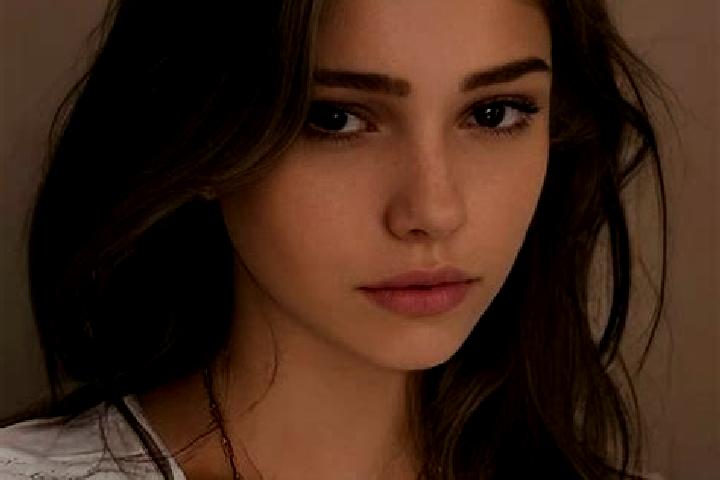 Sadie, 39, a chestnut grey-eyed slavic companion based in Yebouekro. Offering BDSM, 69, Duos, Party Girl. Available for incall and outcall, overnight booking...