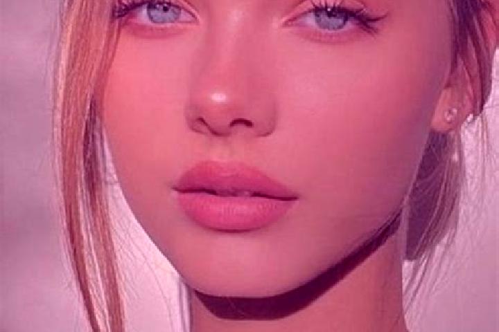 Sadie, 39, a dark blonde blue-eyed mediterranean companion based in Ganning. Offering Massage, CIM, Duos, Striptease, Dinner Date. Available for incall and o...