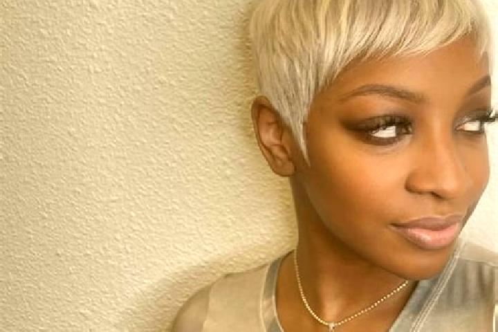 Sadie, 39, a platinum blonde amber-eyed ebony companion based in Ugarchin. Offering Party Girl, Dinner Date, Domination. Available for incall and outcall, ov...