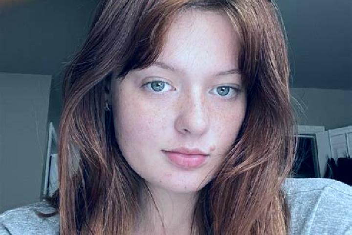 Sadie, 39, a red brown-eyed european companion based in Schmeheim. Offering Couples, Massage, Dinner Date. Available for incall and outcall, day and evening ...