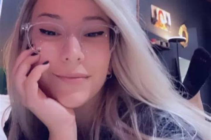 Sage, 20, a blonde brown-eyed indian companion based in San Jose. Offering Party Girl, OWO, Girlfriend Experience, CIM. Available for incall and outcall, day...