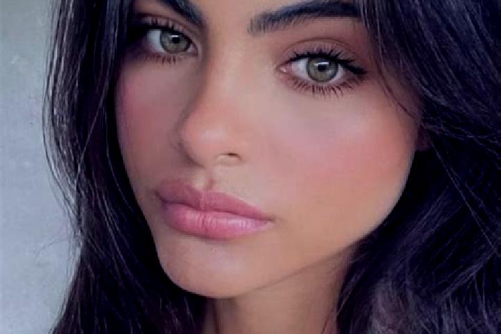 Sage, 20, a dark blonde amber-eyed indian companion based in Pleasant Hope. Offering Fetish, Deep French Kissing, Overnight, Girlfriend Experience. Available...