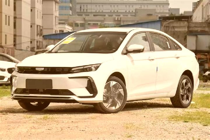 Sage, 20 — Escort in Car, China